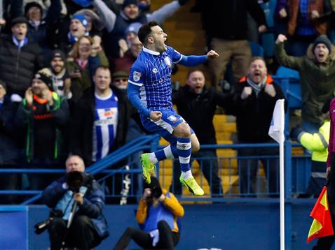 Wallace wonder strike fires up Owls