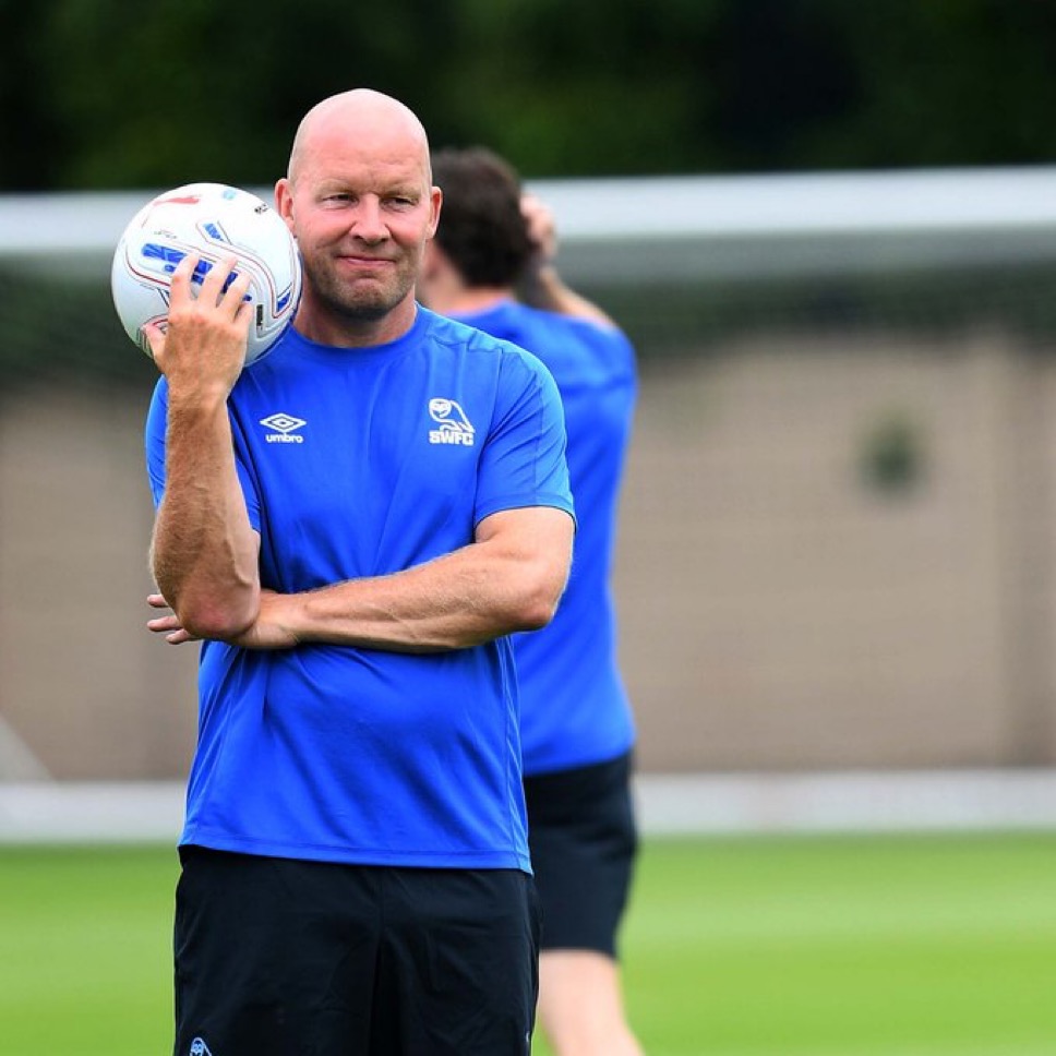 Wednesday confirm Umbro contract