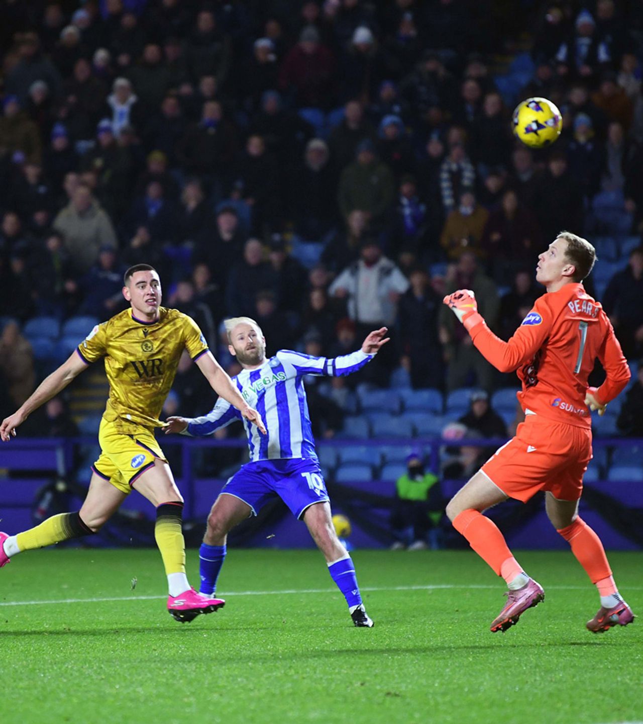 Wednesday take another home point in goalless draw