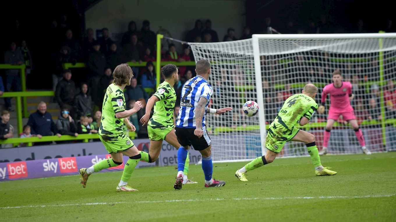 Another automatic promotion blow as Owls lose to bottom club