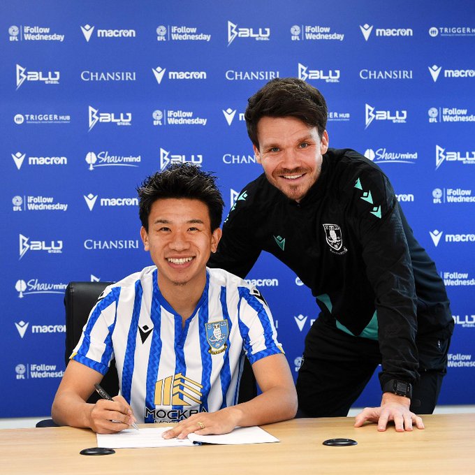 Defender signs up for Wednesday