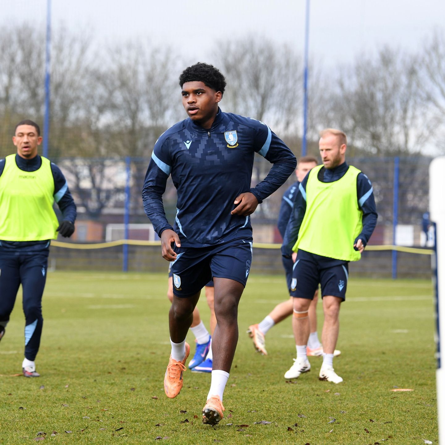 Owls complete two loan deals … Valery set to return