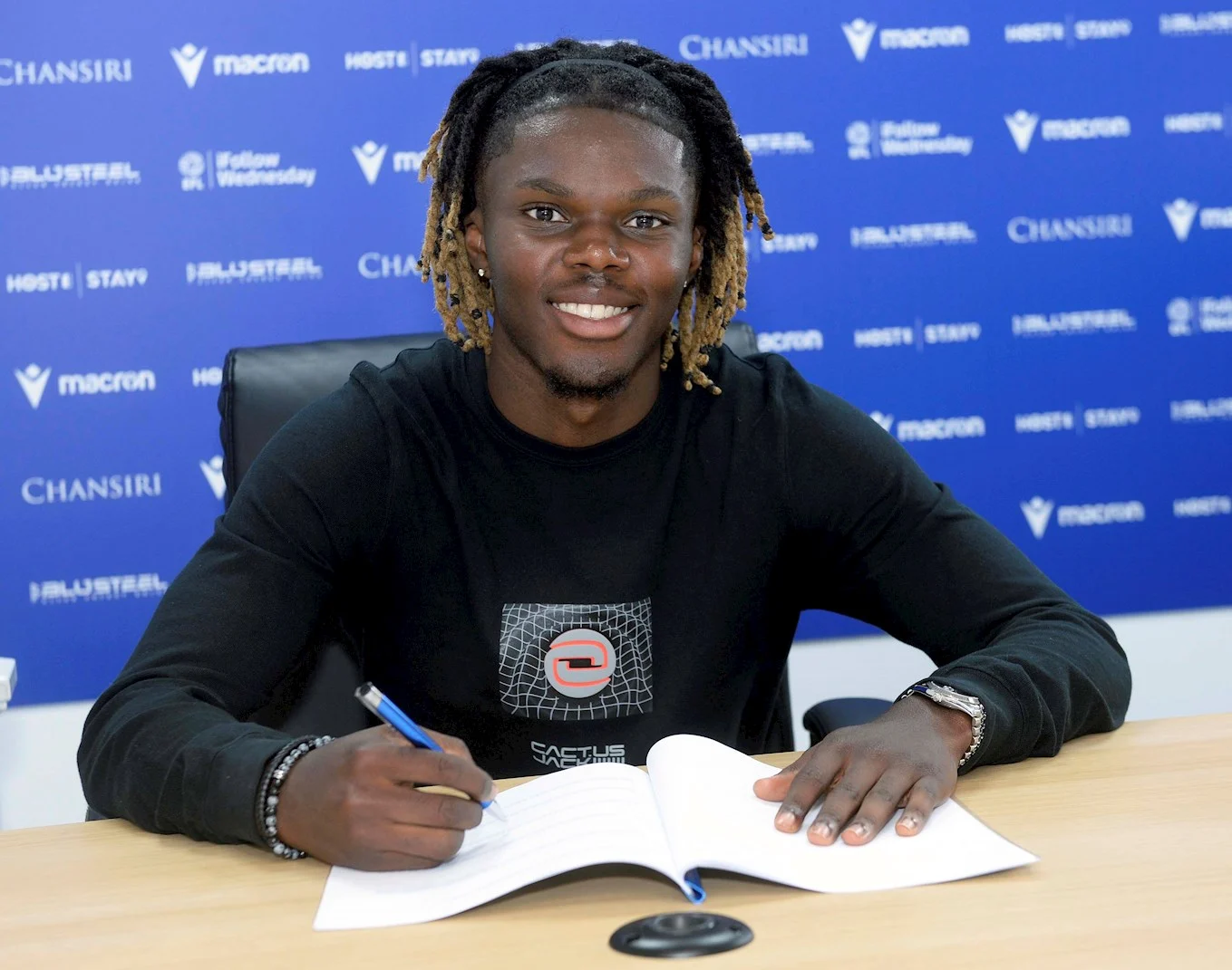 Mighten could make debut in Trophy tie