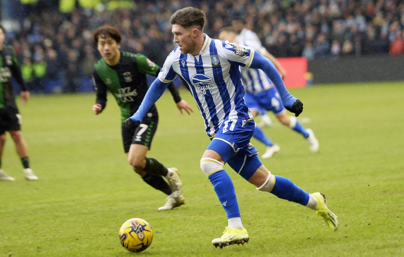 Owls lose ground in survival fight after successive defeats